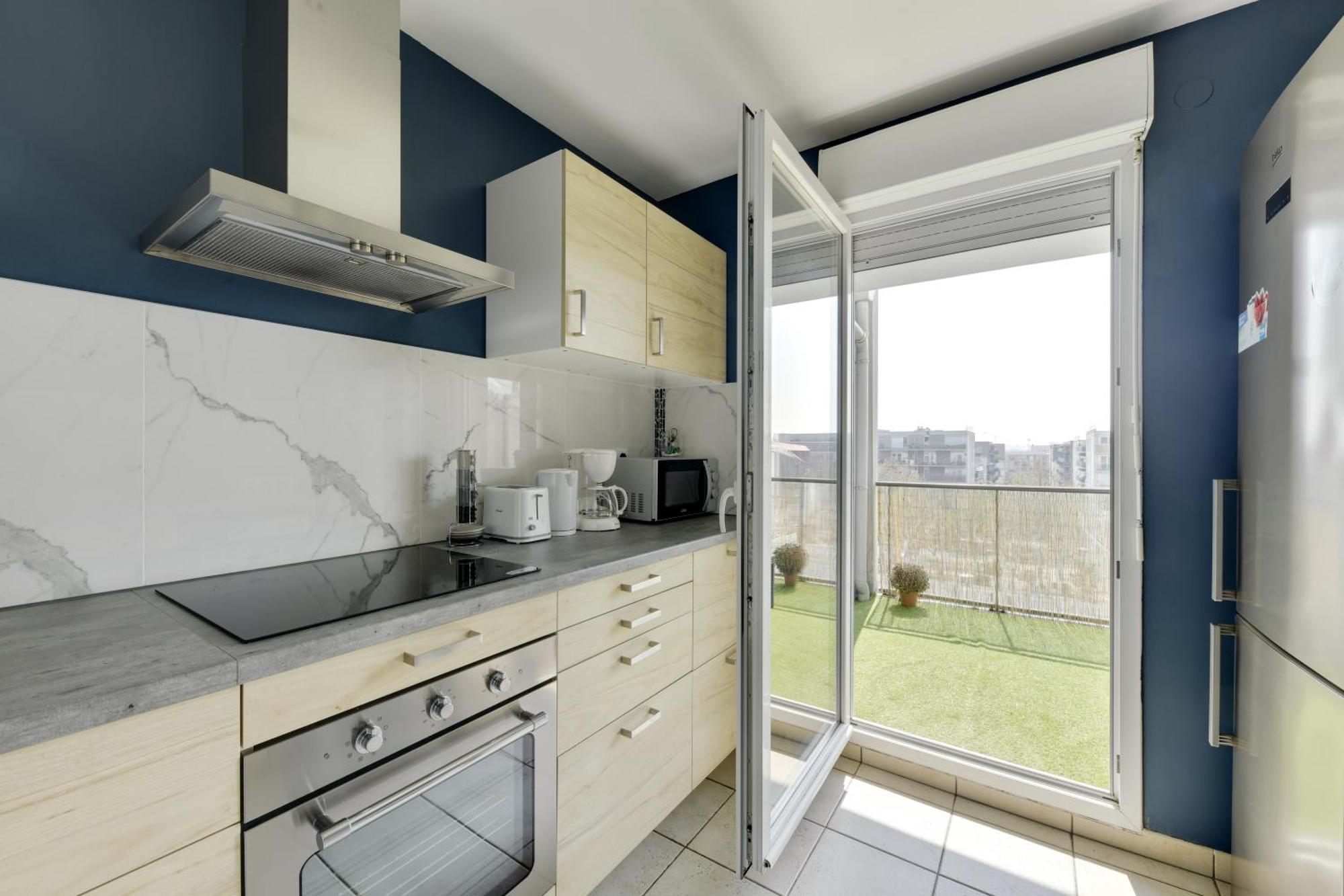 סן-דני Chic Apartment With Superb View Of The Eiffel Tower מראה חיצוני תמונה